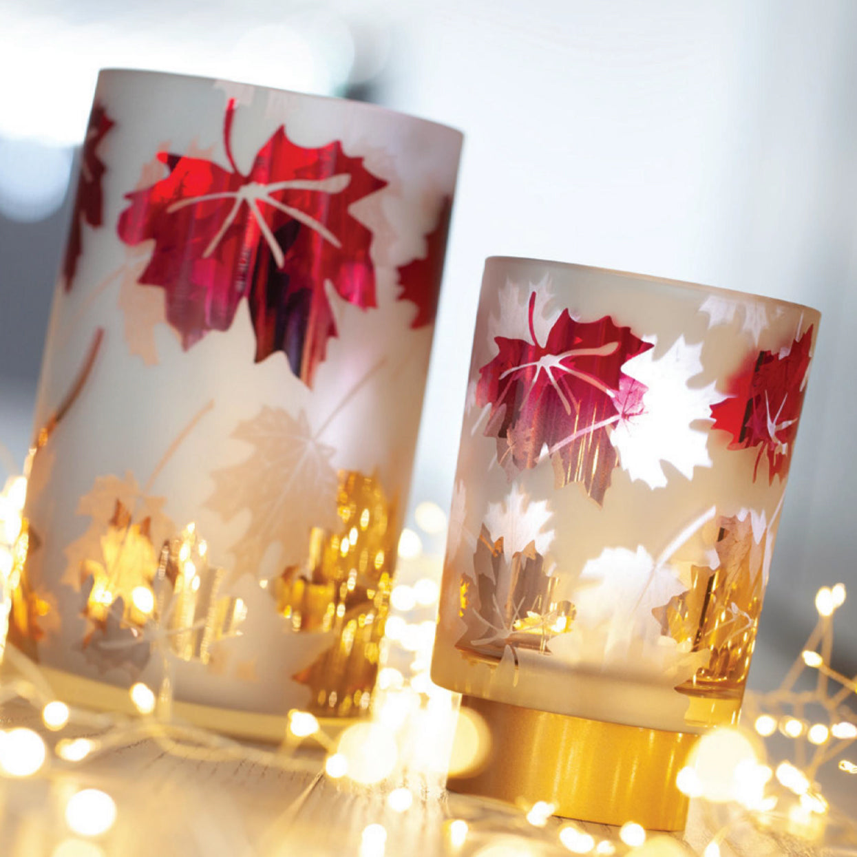 Hervit - Candela foliage prof.oud dia.7x8cm 130g