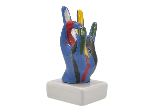 Amagè- Le mani imbratto "Ok"