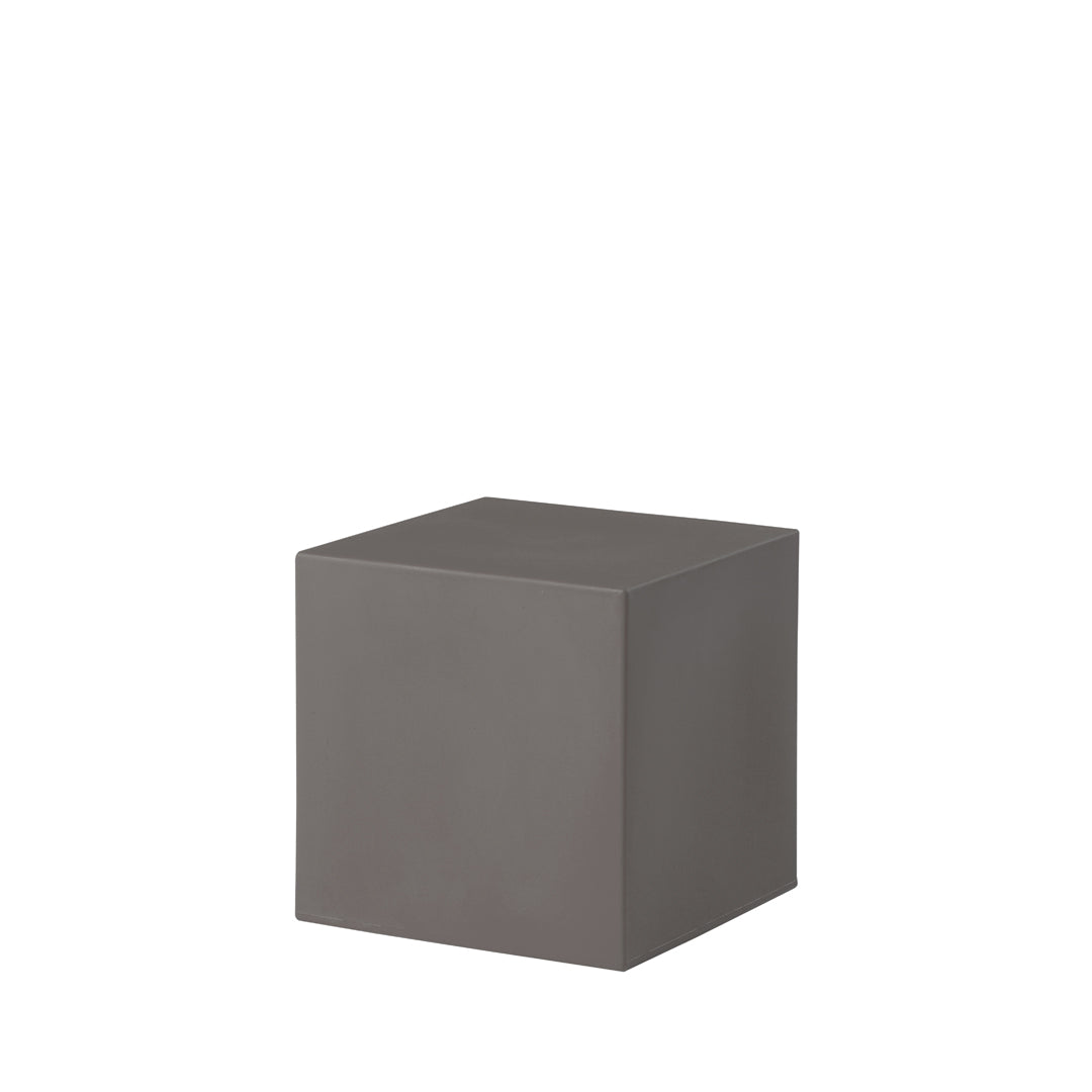 SLIDE- Cubo pouf Design: SLIDE Studio