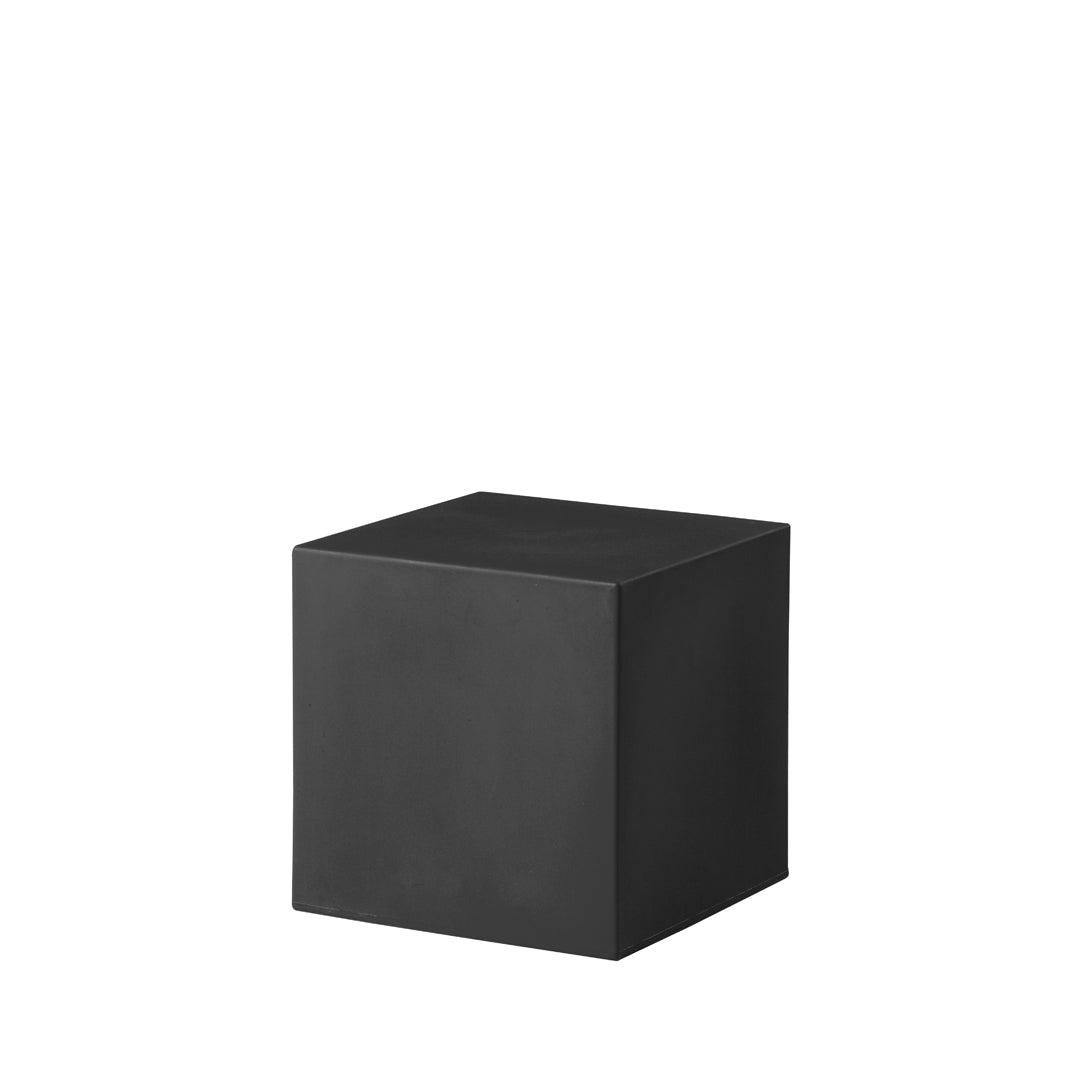 SLIDE- Cubo pouf Design: SLIDE Studio