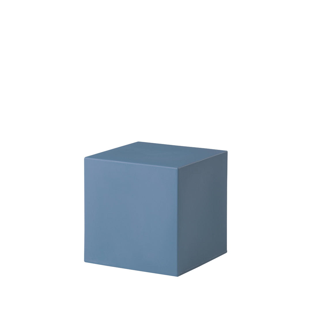 SLIDE- Cubo pouf Design: SLIDE Studio