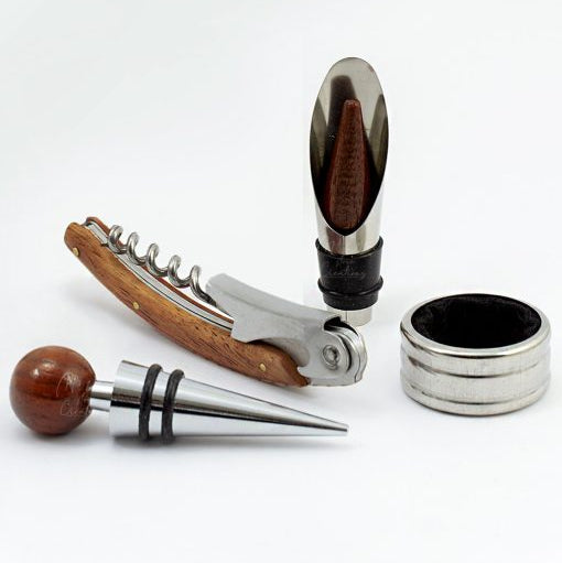 Cuorematto - scatola in bambù con attrezzi da vino