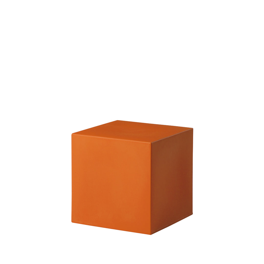 SLIDE- Cubo pouf Design: SLIDE Studio